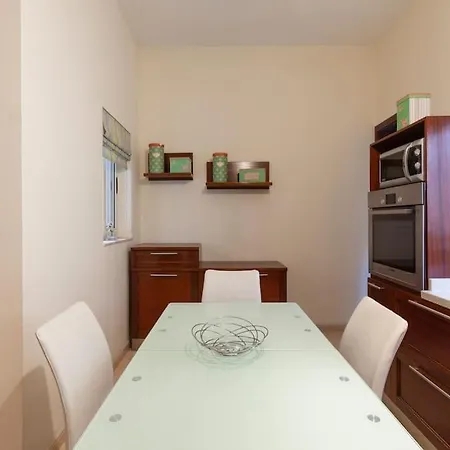 Beautiful, Typical Maltese 4br With Roof Top By 360 Estates