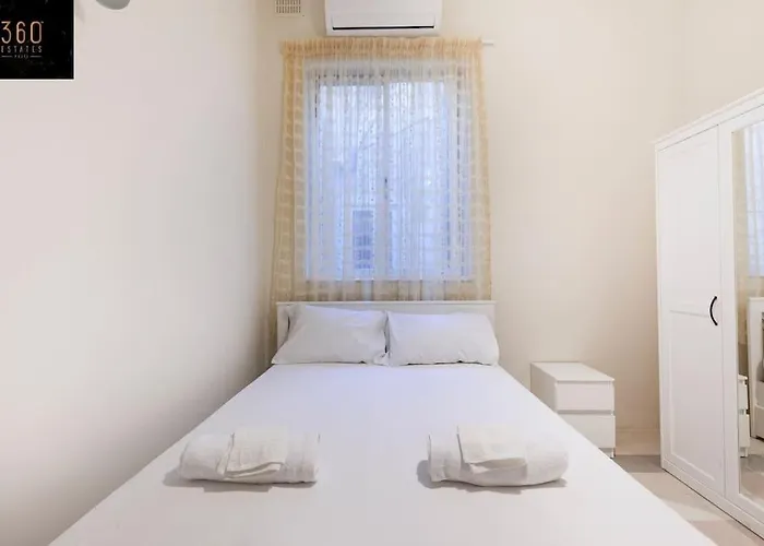 Beautiful, Typical Maltese 4br With Roof Top By 360 Estates Sliema