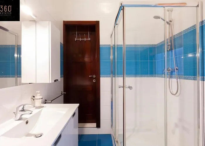 Beautiful, Typical Maltese 4br With Roof Top By 360 Estates Sliema